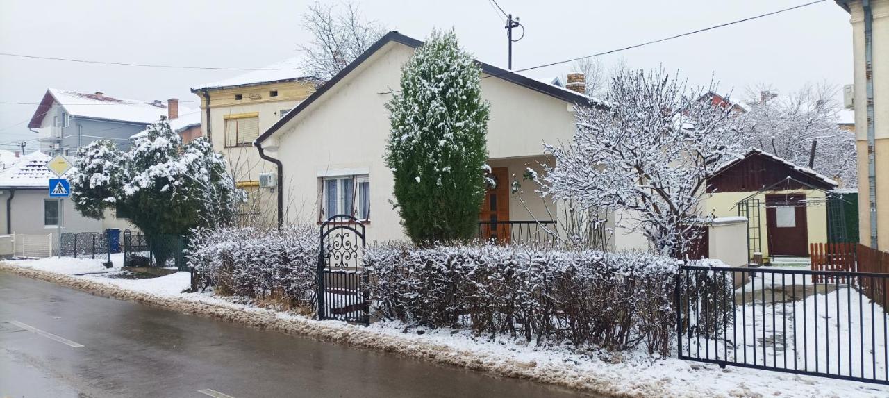 Kuca Veneto & Free Parking Villa Soko Banja Exterior foto